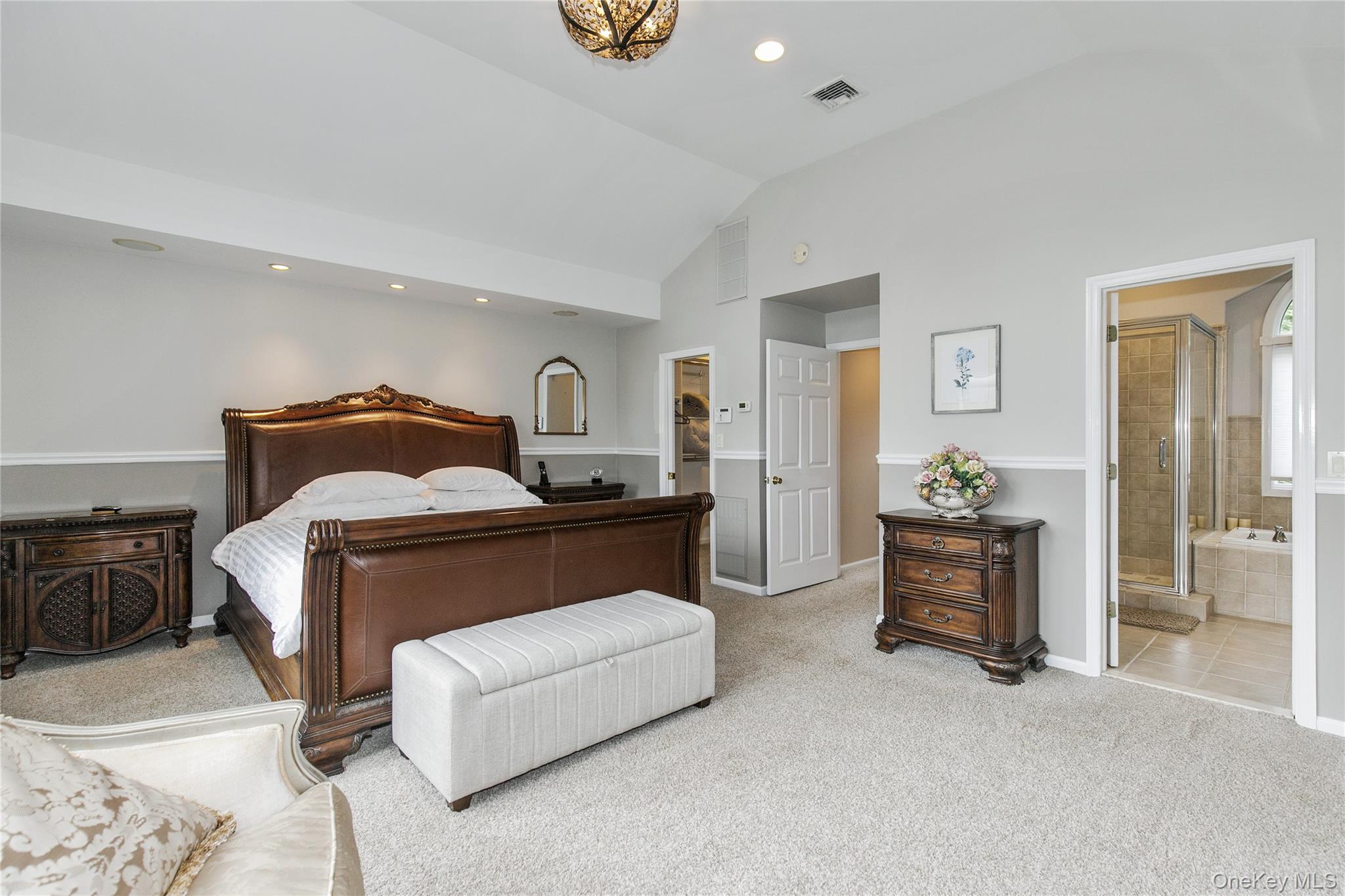 5 Searington Drive Syosset, NY 11791 - Photo 21 of 34 a bedroom with a bed and dresser