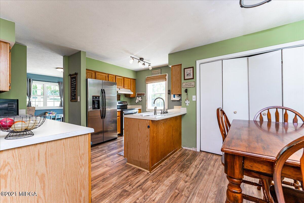 1886 Reedy Creek Road Forsyth, GA 31029 - Photo 15 of 37 14