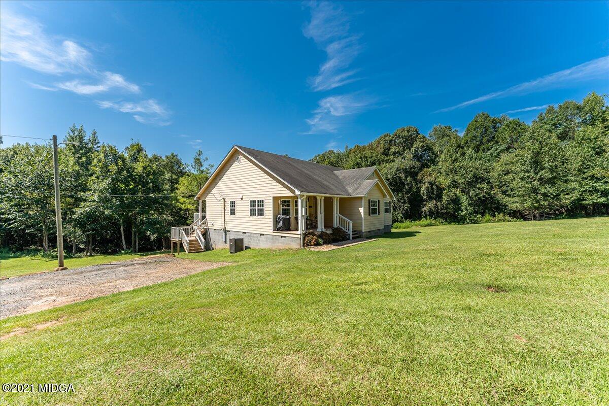 1886 Reedy Creek Road Forsyth, GA 31029 - Photo 4 of 37 4