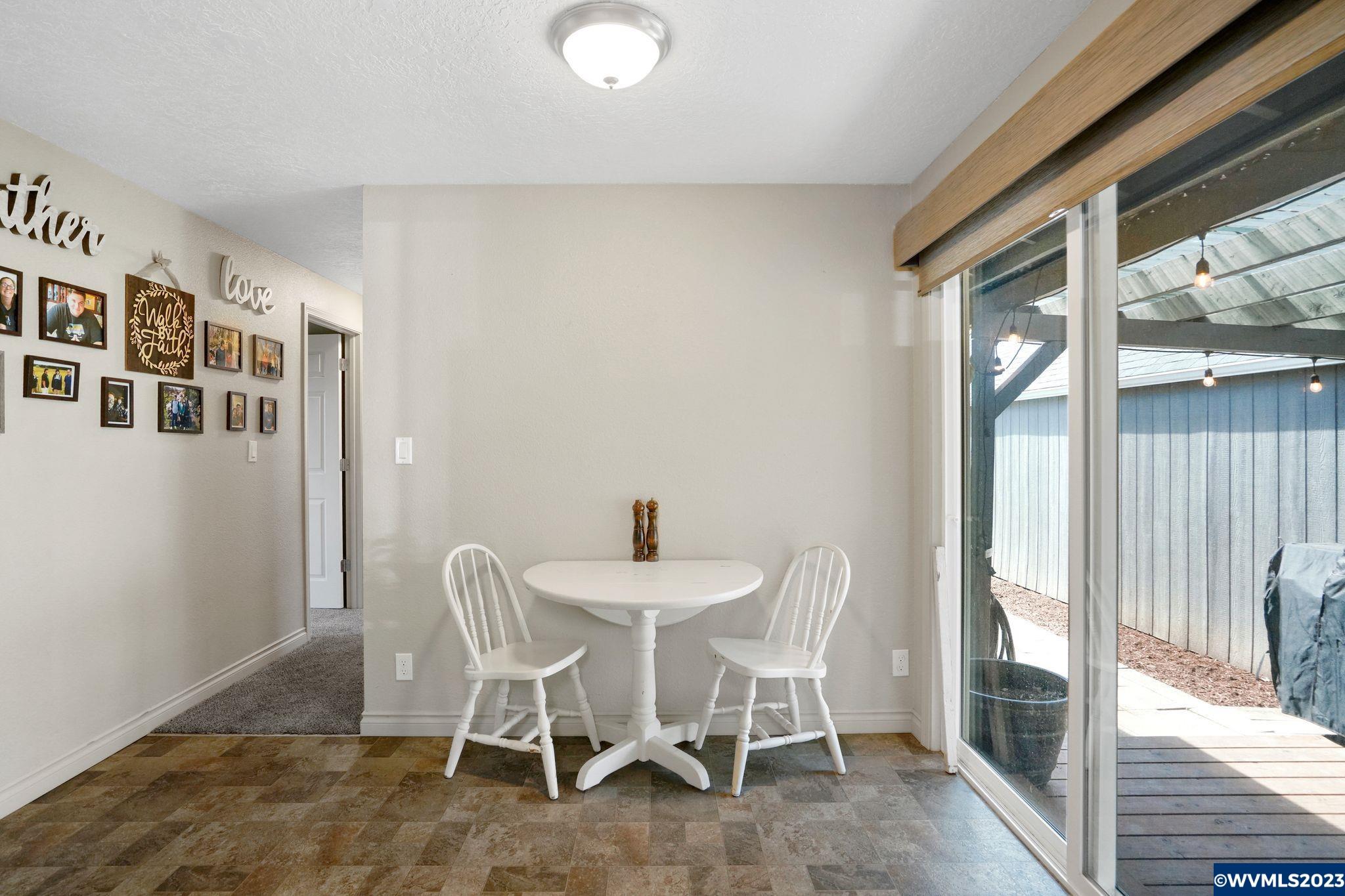 340 South 6th Street Lebanon, OR 97355 - Photo 17 of 26