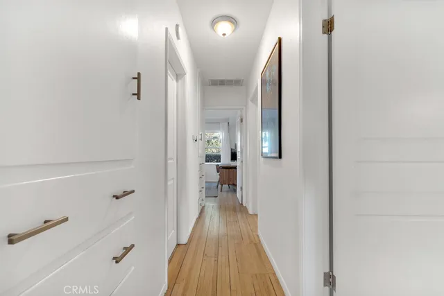 $6,900 | 5727 Colbath Avenue, Valley Glen, CA 91401