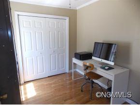 709 Hebron Road Hendersonville, NC 28739 - Photo 7 of 19 Gallery Image 7