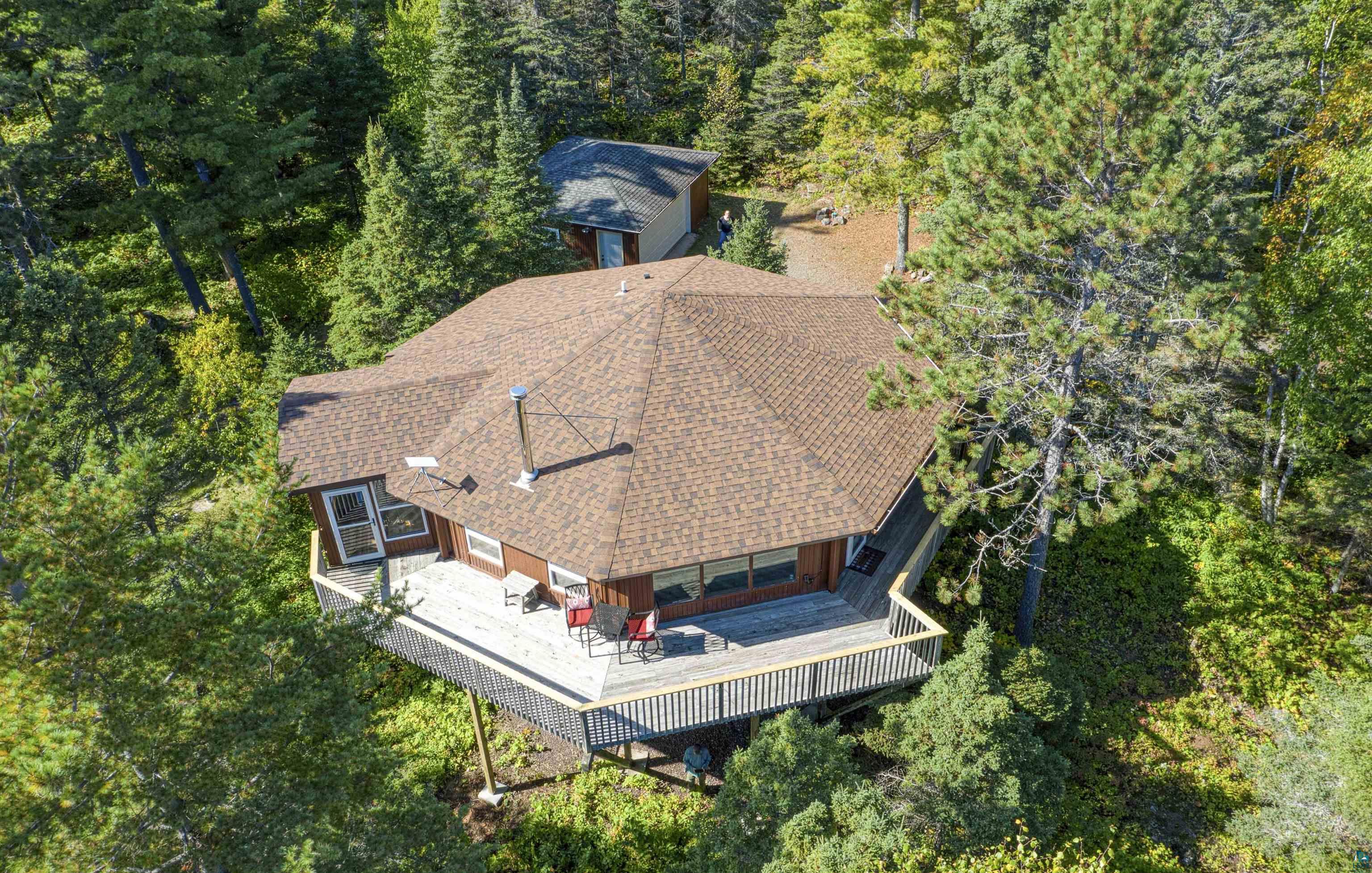 4155 Liberty Road Two Harbors, MN 55616 - Photo 3 of 72
