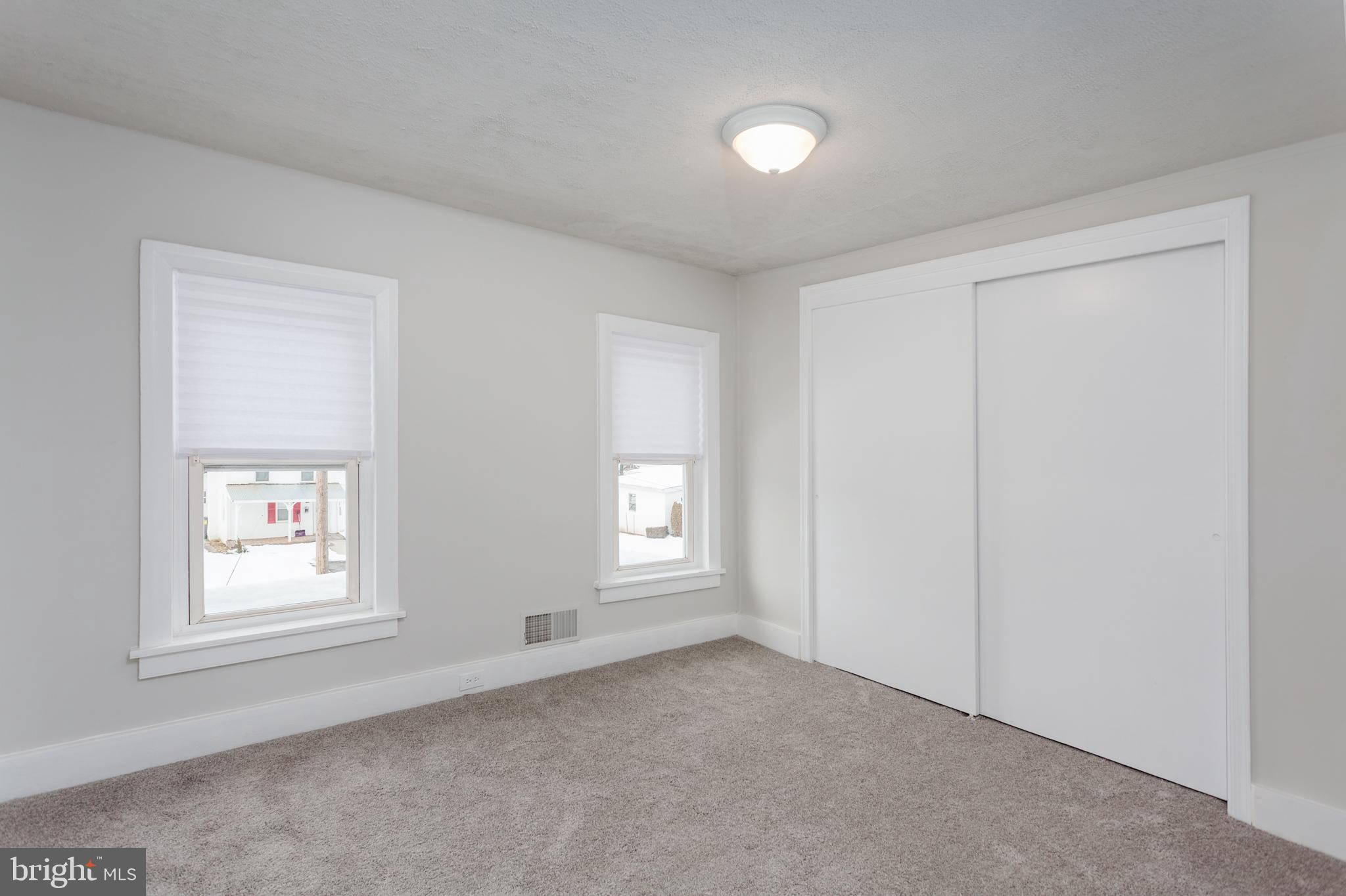 618 New Street Spring City, PA 19475 - Photo 19 of 34