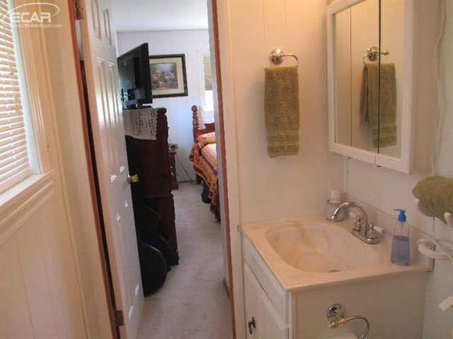 8318 Smith Road Gaines, MI 48436 - Photo 16 of 37 21126760-15.JPG