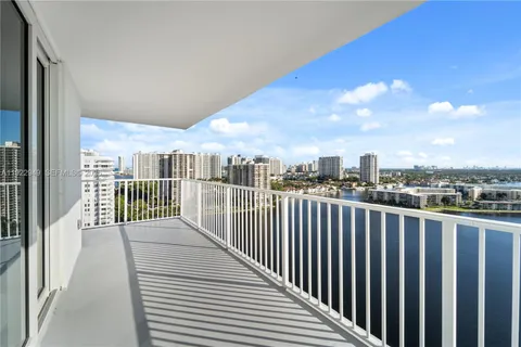 $499,000 | 2801 Northeast 183rd Street, Unit 2116W, Aventura, FL 33160