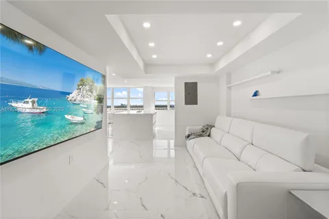 $499,000 | 2801 Northeast 183rd Street, Unit 2116W, Aventura, FL 33160