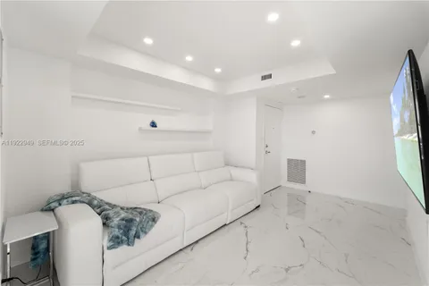 $499,000 | 2801 Northeast 183rd Street, Unit 2116W, Aventura, FL 33160