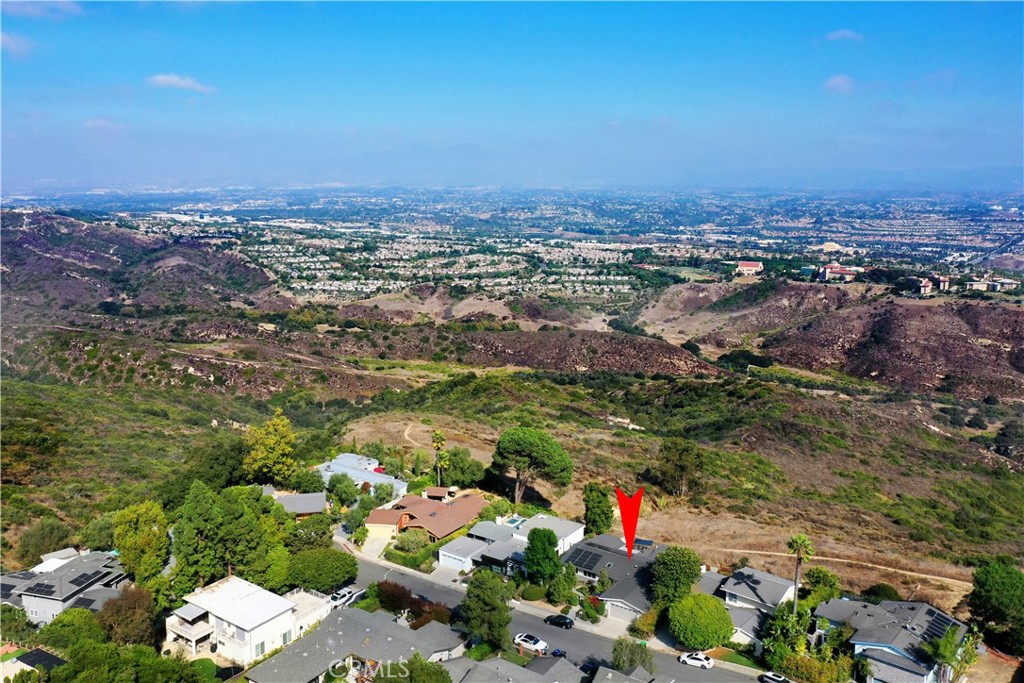 3064 Nestall Road Laguna Beach, CA 92651 - Photo 4 of 32 an aerial view of multiple house