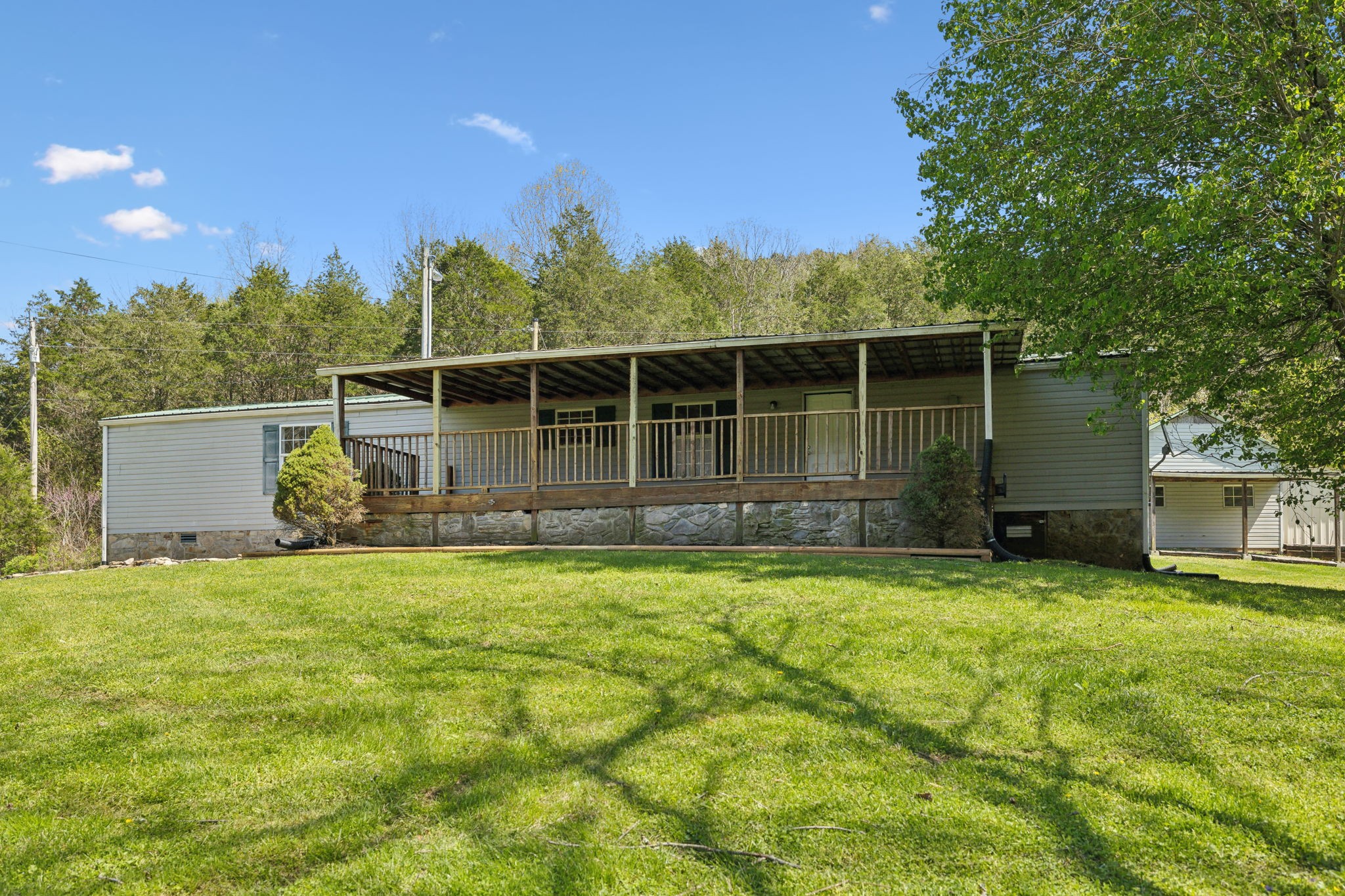 114 Hackett Hollow Road Pleasant Shade, TN 37145 - Photo 34 of 43 Gallery Image 34