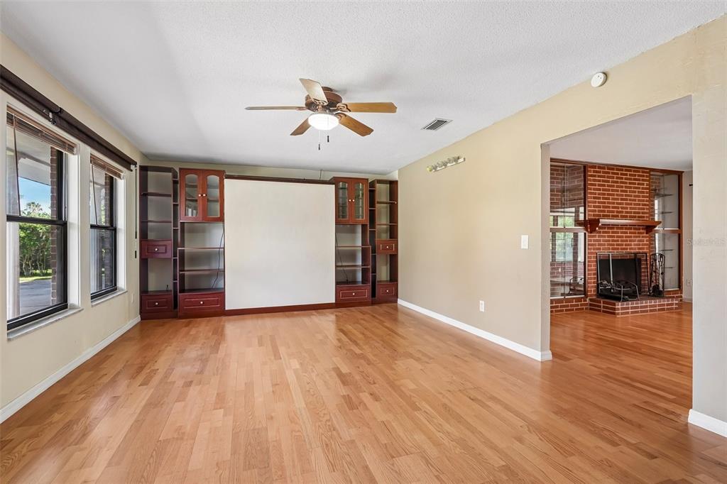 6827 Southwest 35th Way Gainesville, FL 32608 - Photo 11 of 51
