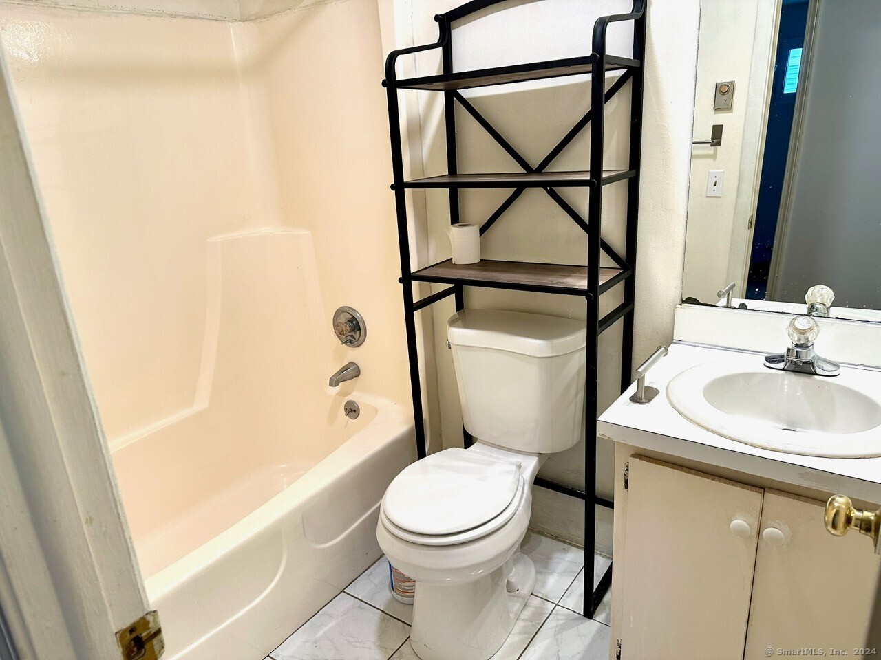 9 Cinnamon Spring, Unit 9 South Windsor, CT 06074 - Photo 12 of 17