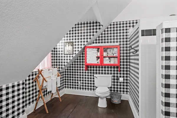 $1,249,000 | 211 Riverside Drive West, Llano, TX 78643