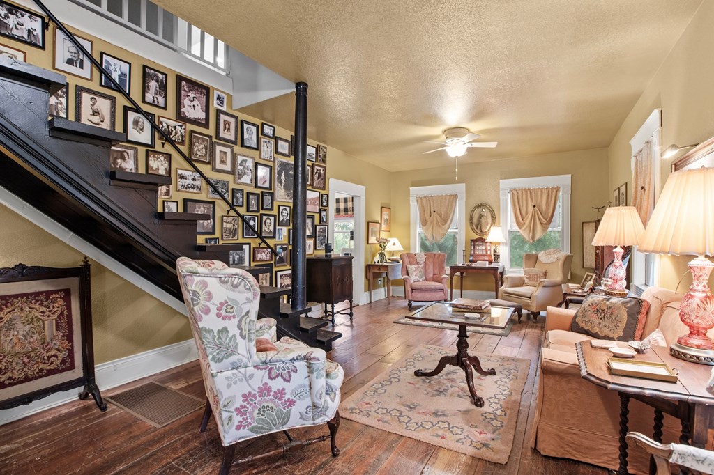 211 Riverside Drive West Llano, TX 78643 - Photo 21 of 76