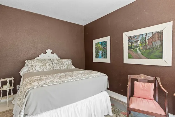 $1,249,000 | 211 Riverside Drive West, Llano, TX 78643