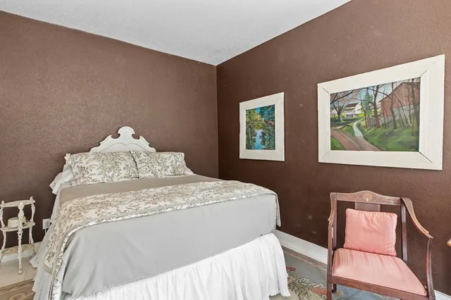 $1,249,000 | 211 Riverside Drive West, Llano, TX 78643