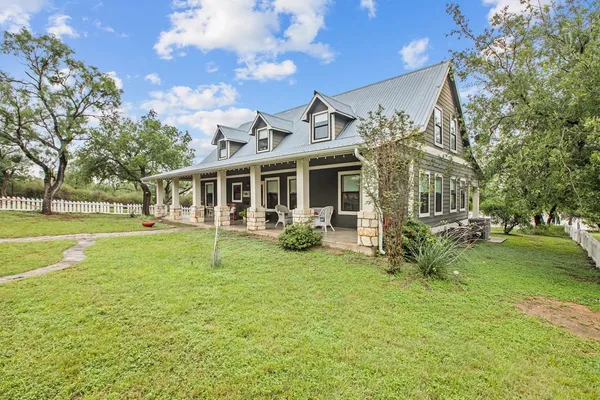 $1,249,000 | 211 Riverside Drive West, Llano, TX 78643