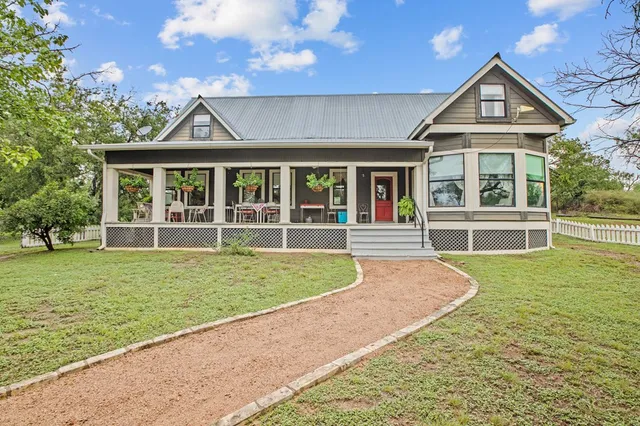 $1,249,000 | 211 Riverside Drive West, Llano, TX 78643