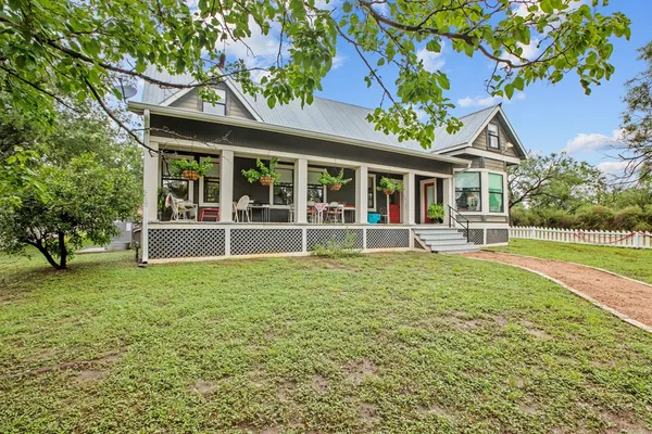 $1,249,000 | 211 Riverside Drive West, Llano, TX 78643