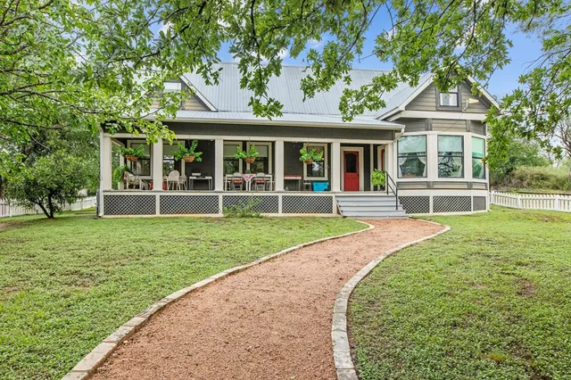 $1,249,000 | 211 Riverside Drive West, Llano, TX 78643