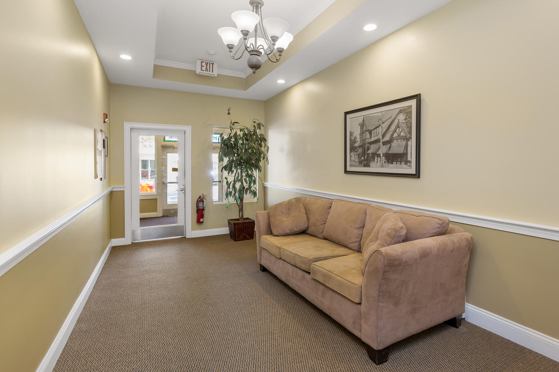 615 Main Street, Unit 11 Hyannis, MA 02601 - Photo 5 of 39 005_615Main_062926