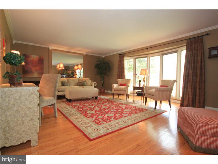 112 Ramblewood Road Moorestown, NJ 08057 - Photo 2 of 21 Gallery Image 2