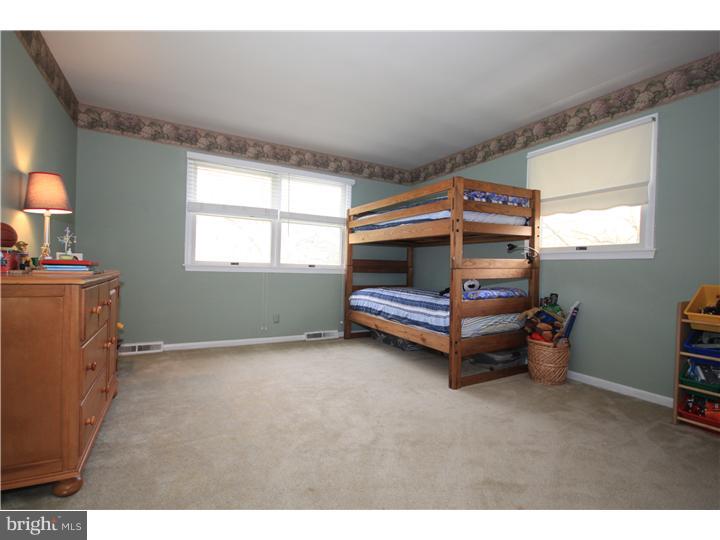 112 Ramblewood Road Moorestown, NJ 08057 - Photo 13 of 21 Gallery Image 13