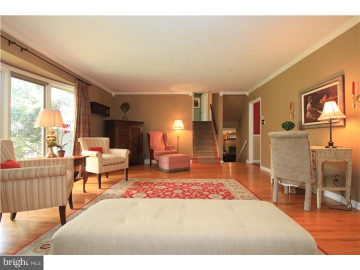 112 Ramblewood Road Moorestown, NJ 08057 - Photo 3 of 21 Gallery Image 3