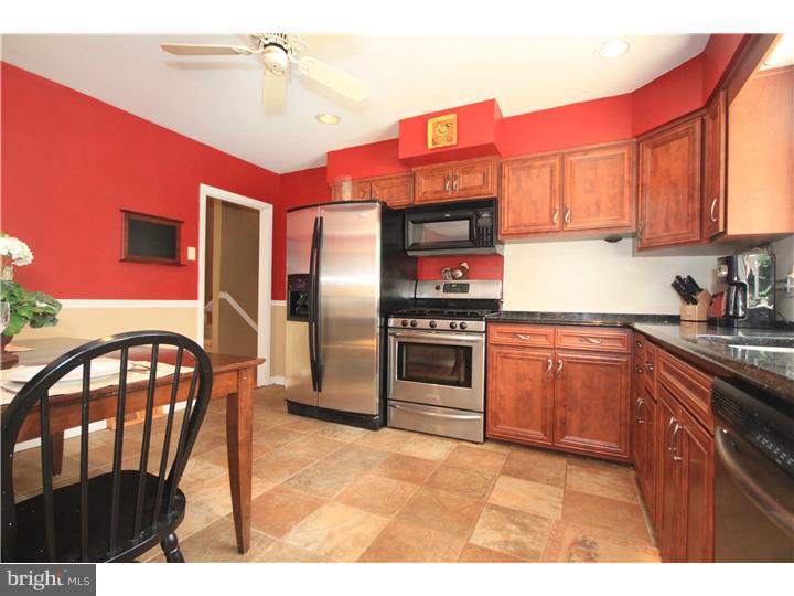 112 Ramblewood Road Moorestown, NJ 08057 - Photo 7 of 21 Gallery Image 7