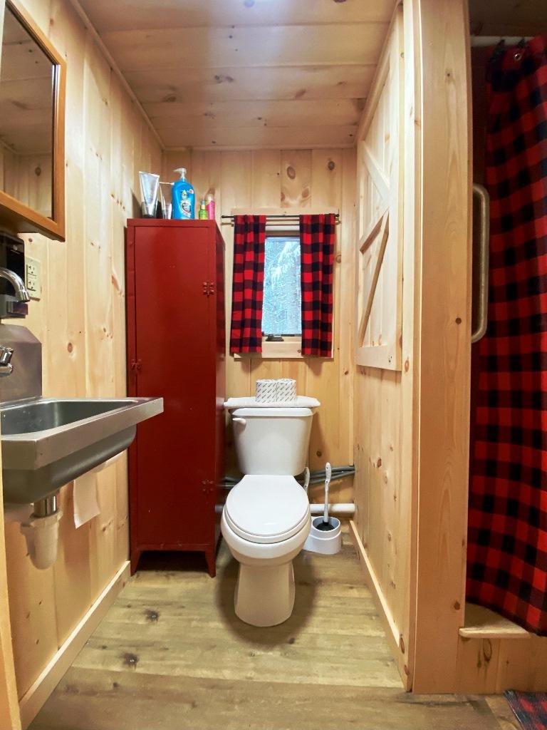 133 Waya Awi Road Dallas Plt, ME 04970 - Photo 21 of 35 Full Bath