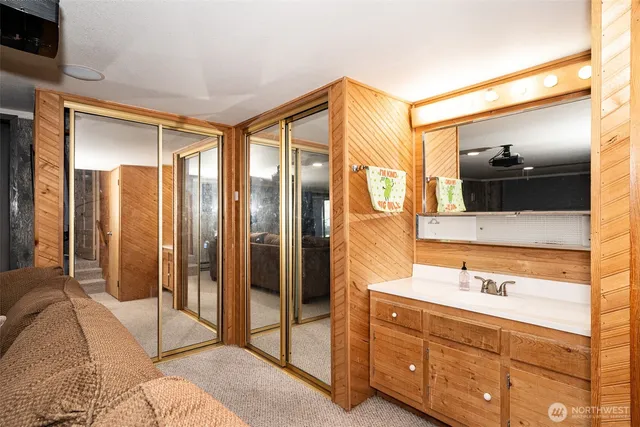 $419,000 | 1107 Eshom Road, Centralia, WA 98531