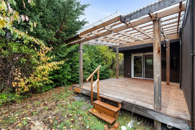 $419,000 | 1107 Eshom Road, Centralia, WA 98531