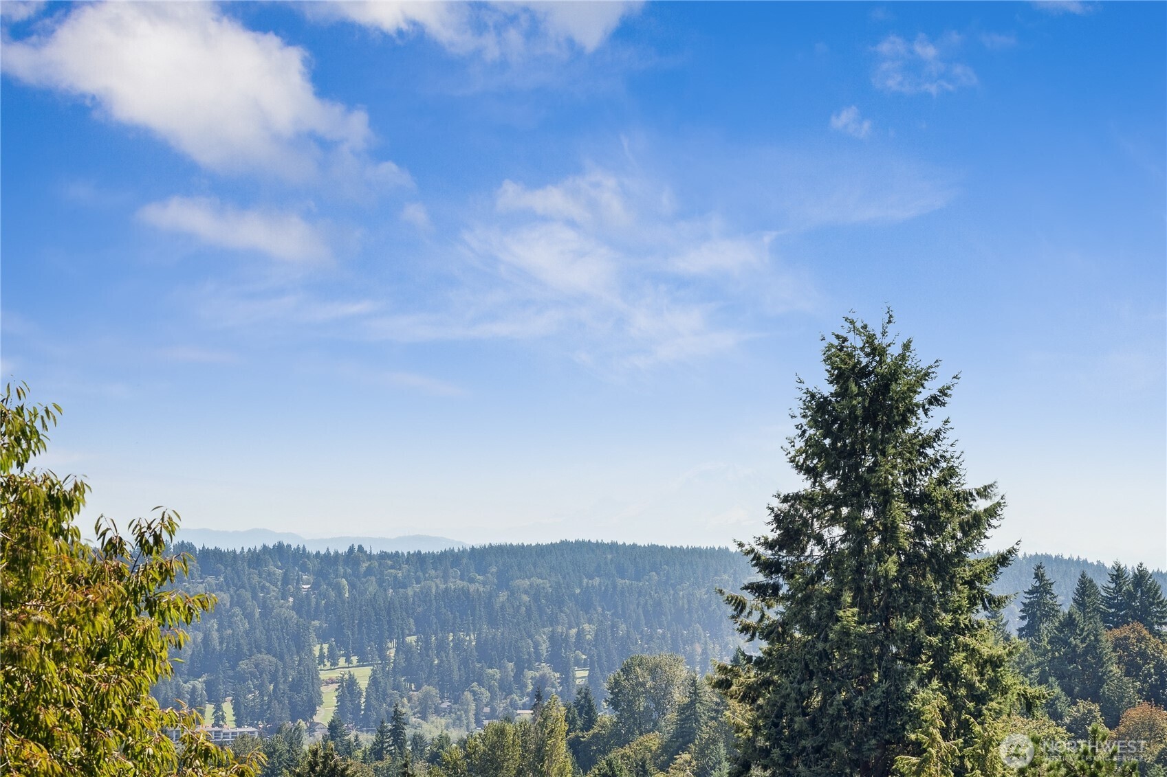 19749 53rd Avenue Northeast Lake Forest Park, WA 98155 - Photo 33 of 35 a view of a city