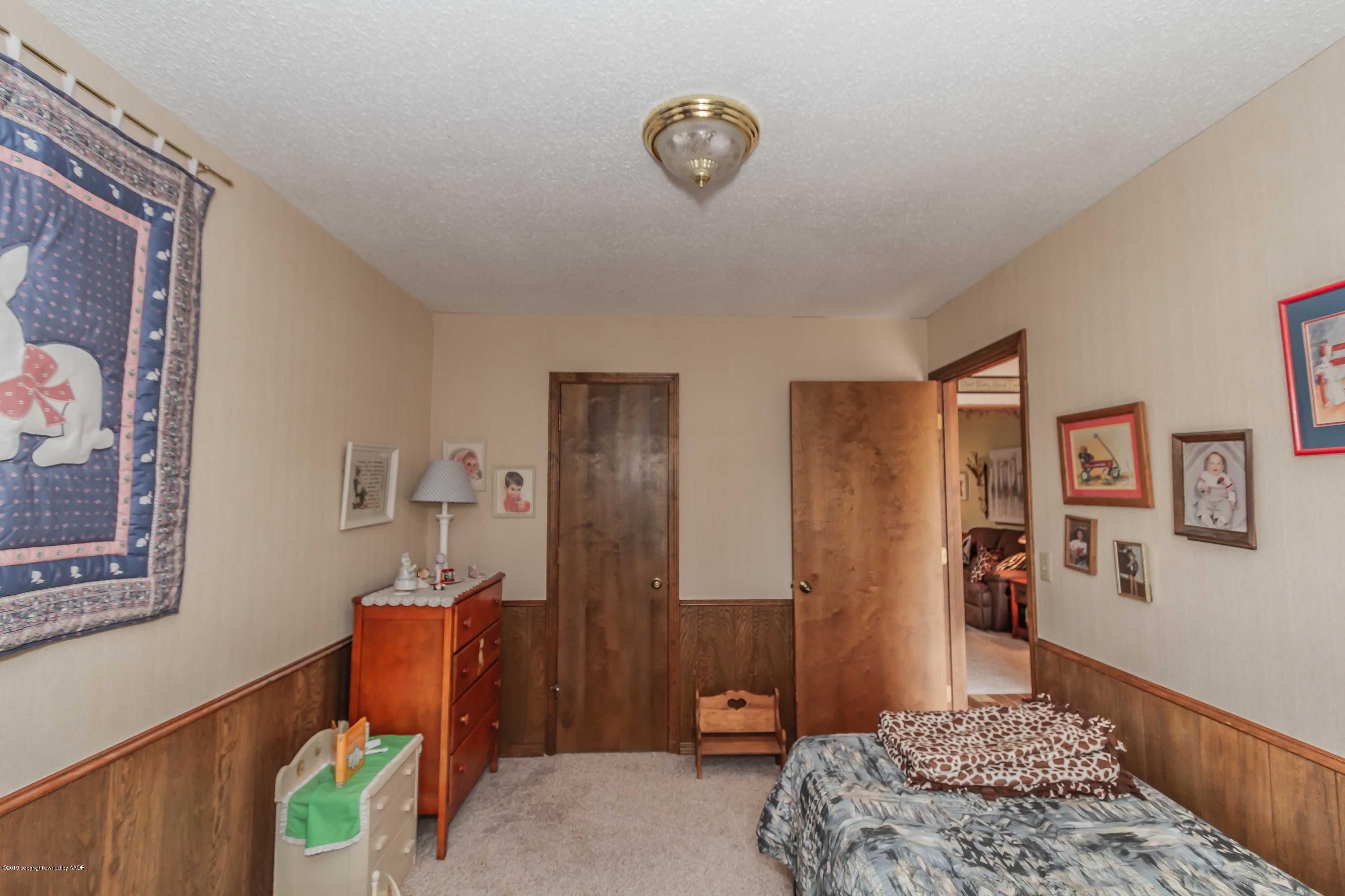 6132 Belpree Road Amarillo, TX 79106 - Photo 25 of 38 BEDROOM 2 VIEW 3