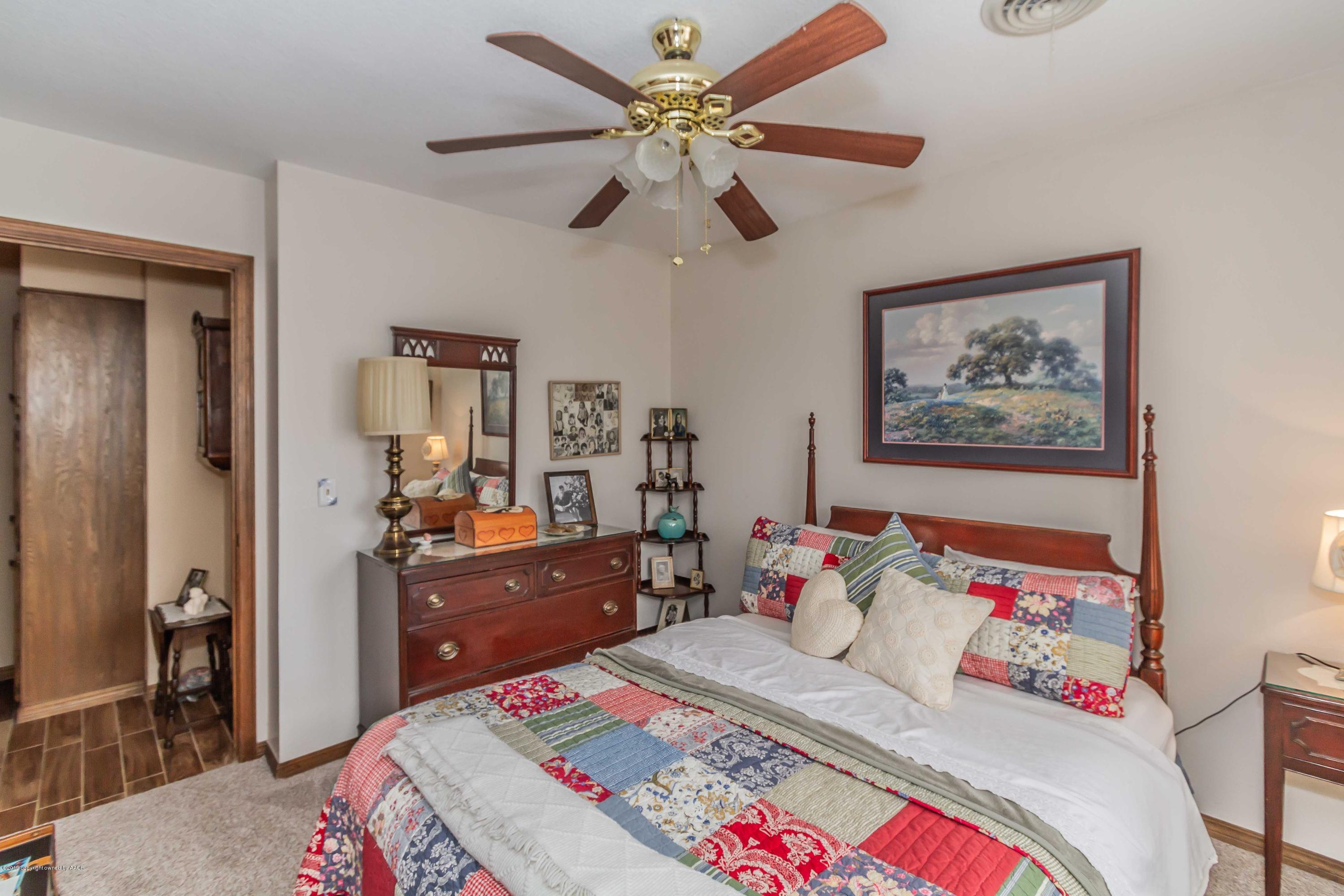 6132 Belpree Road Amarillo, TX 79106 - Photo 28 of 38 BEDROOM 3 VIEW 2