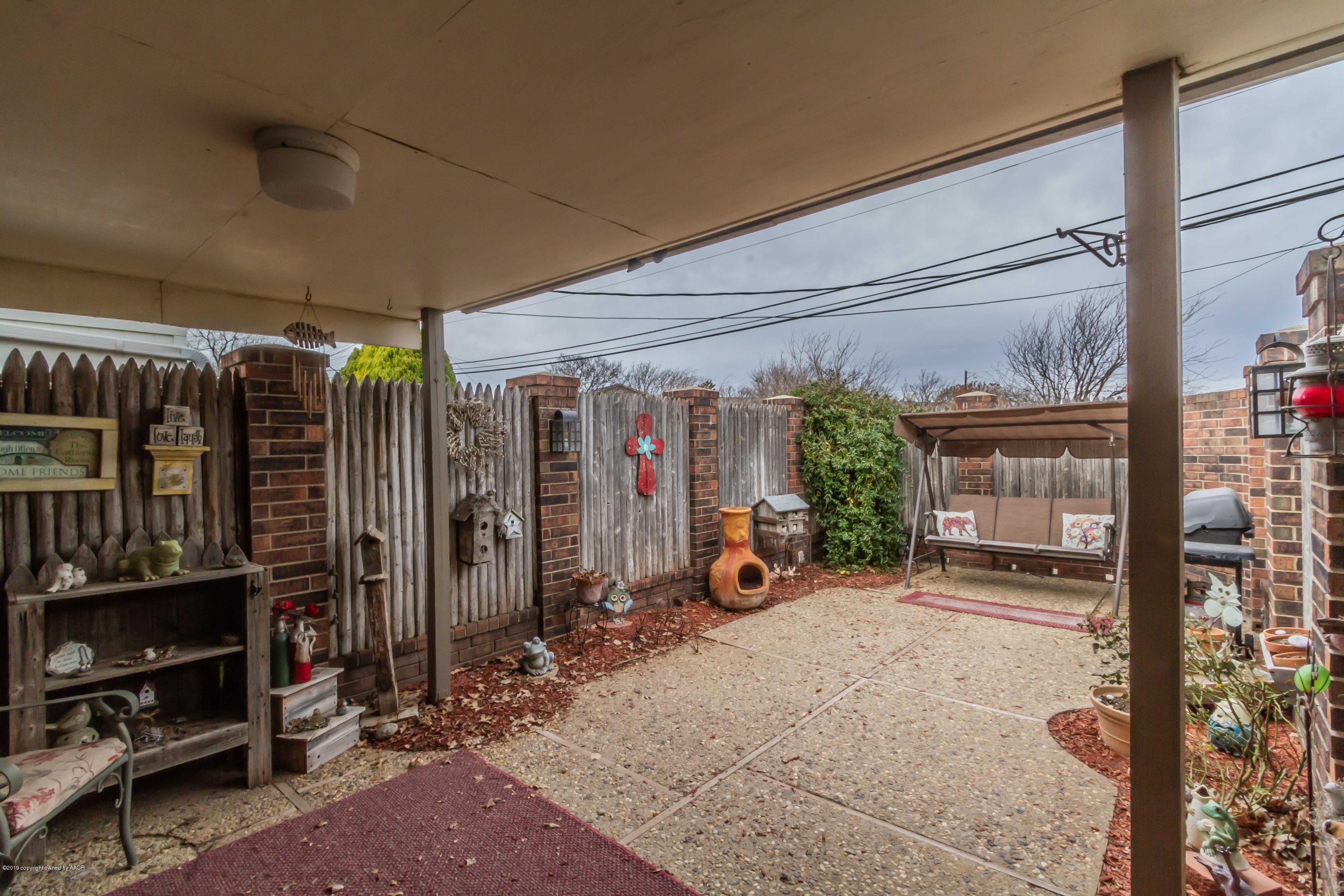 6132 Belpree Road Amarillo, TX 79106 - Photo 35 of 38 PATIO VIEW 1