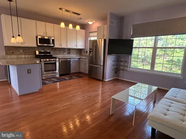 $3,200 | 445 Fort Hill Circle, Fort Washington, PA 19034