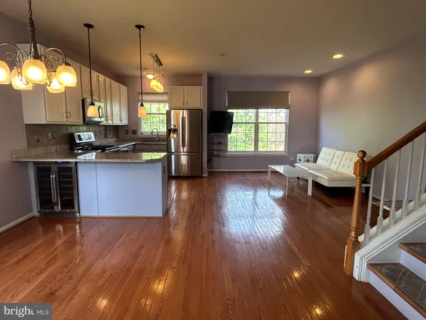 $3,200 | 445 Fort Hill Circle, Fort Washington, PA 19034