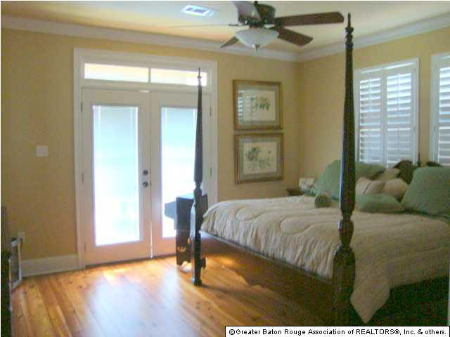 2010 Lac Cache Court Baton Rouge, LA 70816 - Photo 17 of 21 Gallery Image 17
