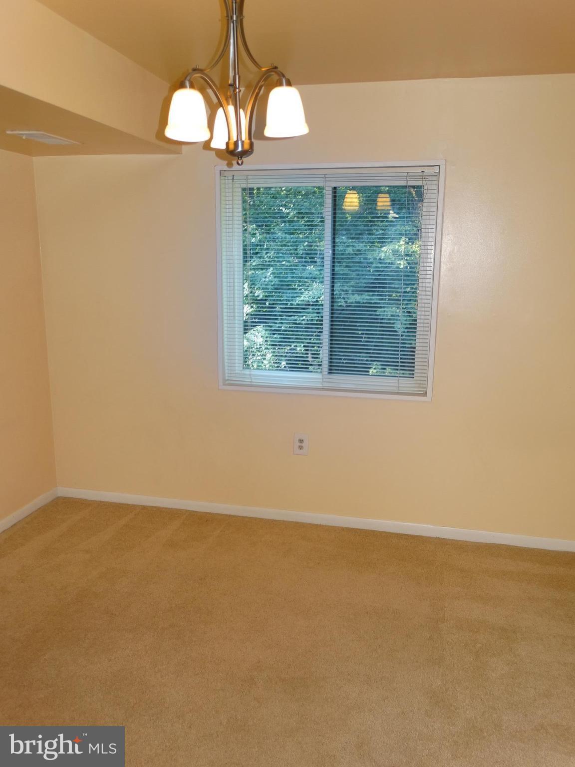 1538 Northgate Square, Unit 21B Reston, VA 20190 - Photo 16 of 26 Dining Room