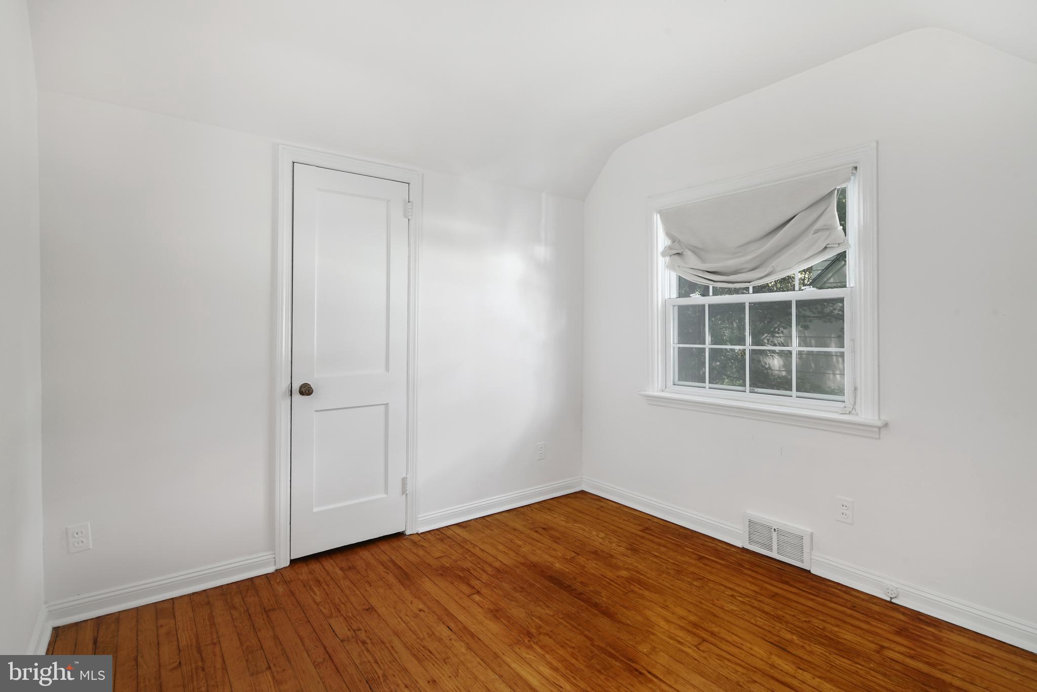 433 Haverford Road Wynnewood, PA 19096 - Photo 24 of 32 BEDROOM 3