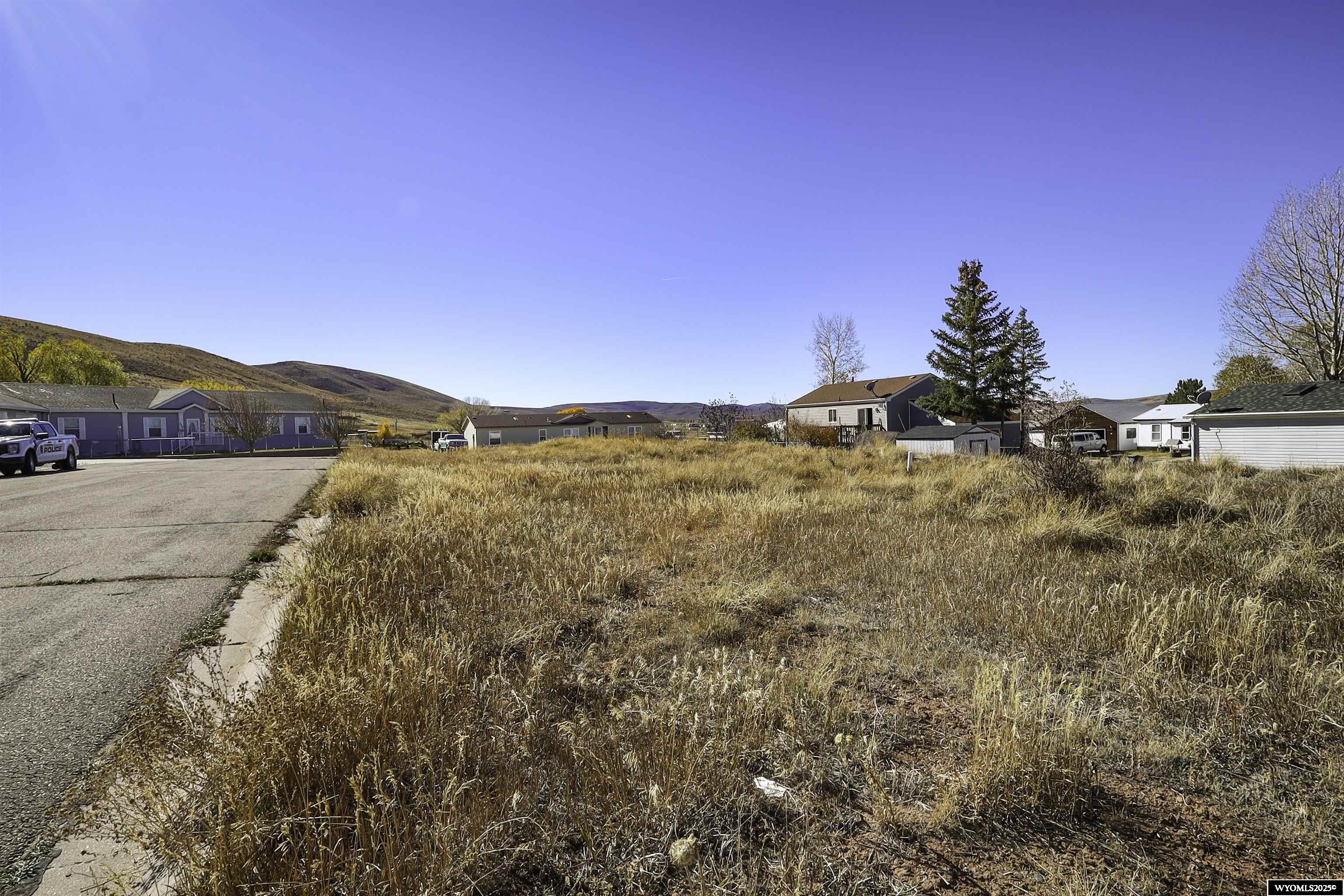 338 Alpine Circle Evanston, WY 82930 - Photo 5 of 8