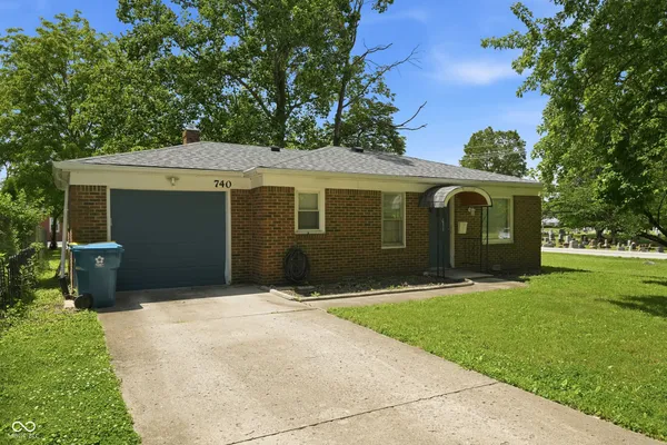 $549,999 | 740 1st Avenue Northeast, Carmel, IN 46032
