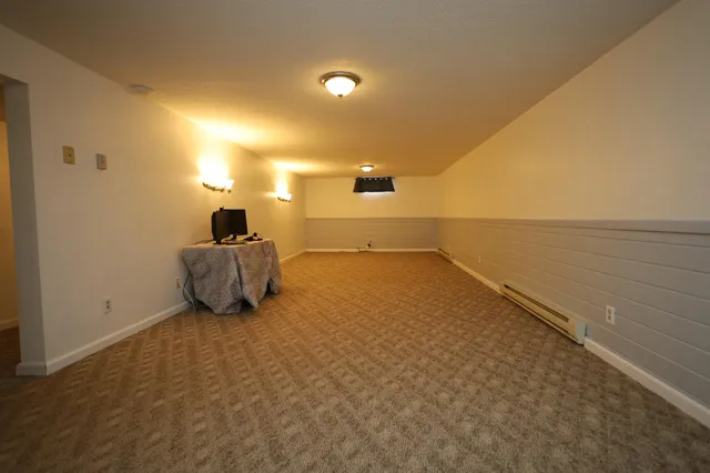 $320,000 | 611 1st Avenue, Reynolds, ND 58275