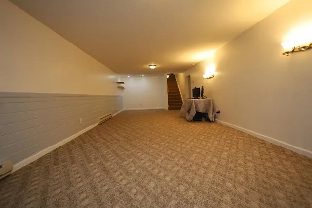 $320,000 | 611 1st Avenue, Reynolds, ND 58275