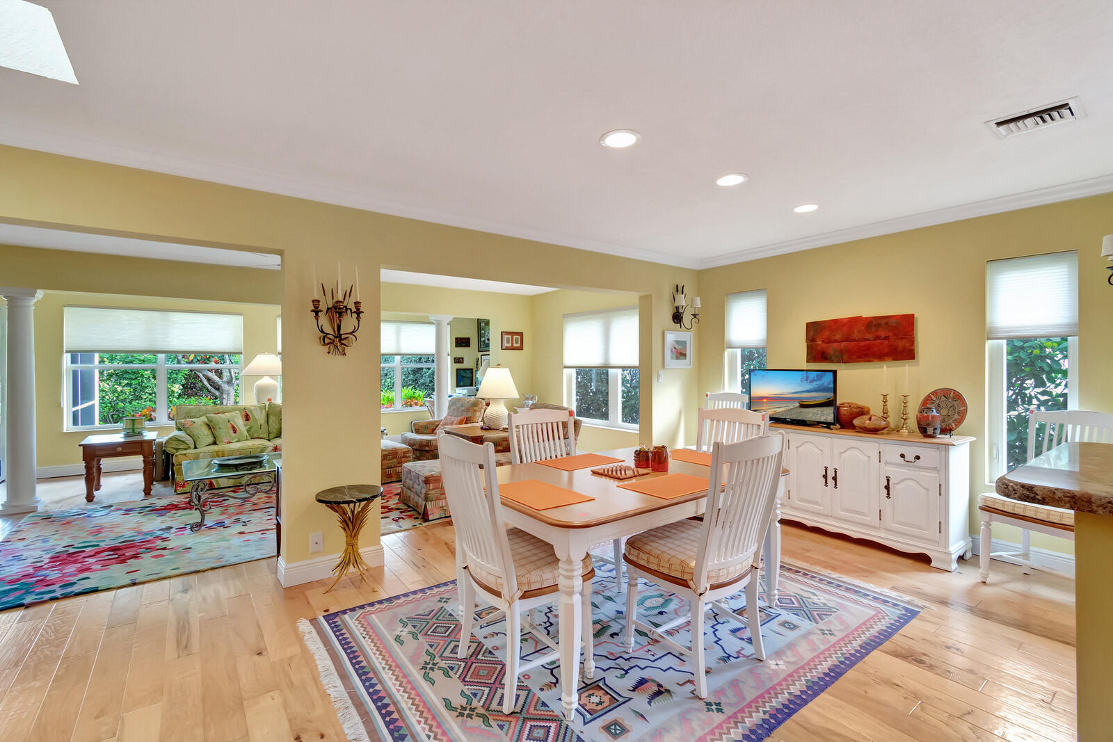 162 Del Rio Boulevard Boca Raton, FL 33432 - Photo 2 of 52 DSC_8212