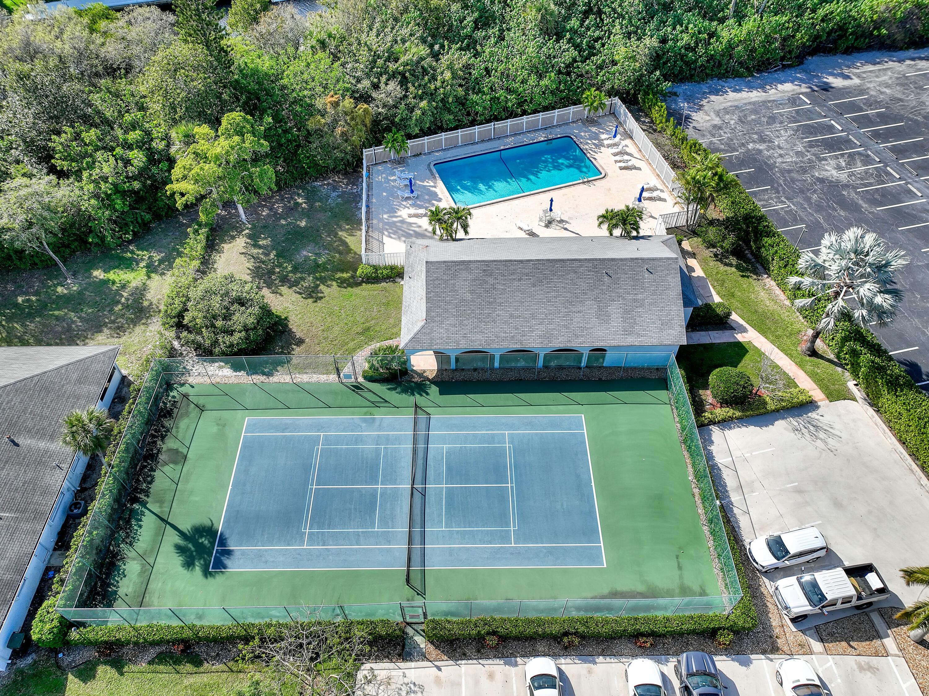 162 Del Rio Boulevard Boca Raton, FL 33432 - Photo 47 of 52 008_Amenities Aerial