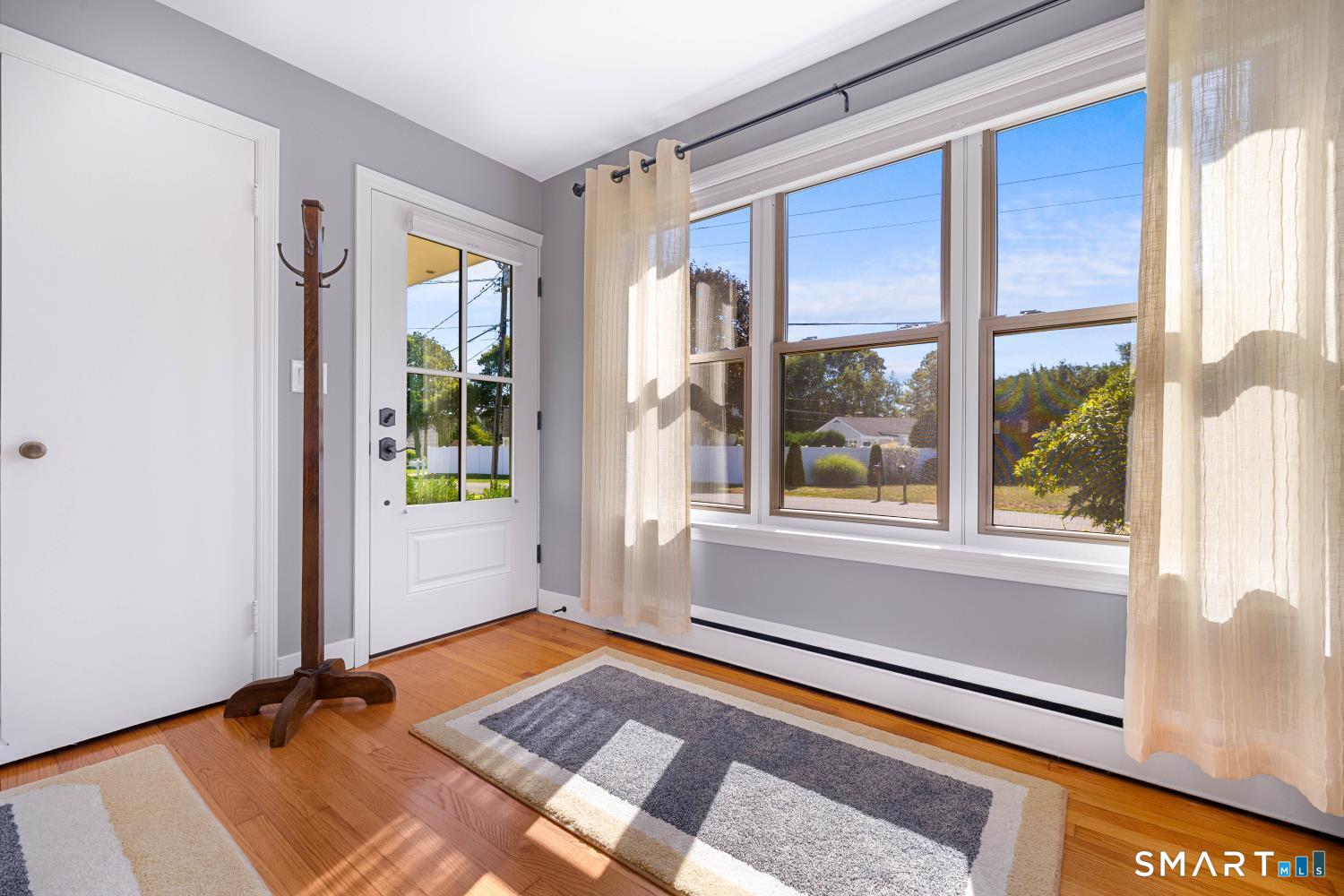 10 West View Road Old Saybrook, CT 06475 - Photo 11 of 39