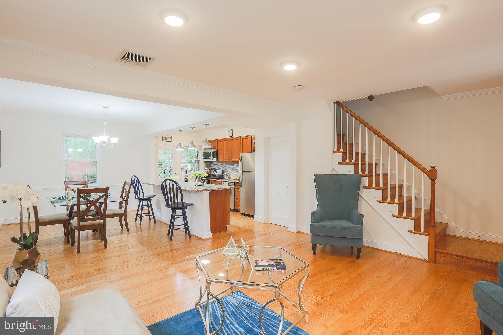 4212 Kelway Road Baltimore, MD 21218 - Photo 5 of 30 Living Room
