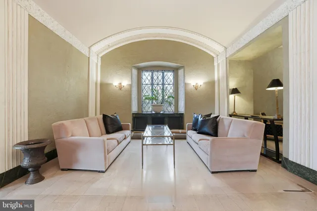 $275,000 | 2040 Belmont Road Northwest, Unit 536, Washington, DC 20009